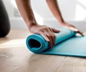Biết cách trải thảm tập yoga thôi đã đủ hay chưa cho người tập Yoga ?