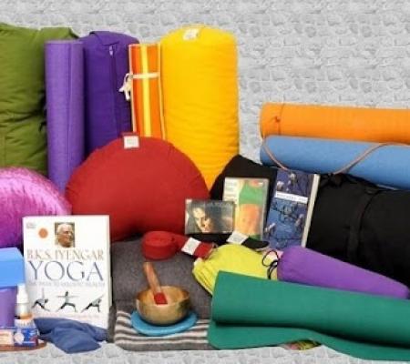 Những dụng cụ tập yoga tại nhà cần thiết 